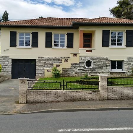 Appartements - Chez Alice Salies-de-Béarn المظهر الخارجي الصورة