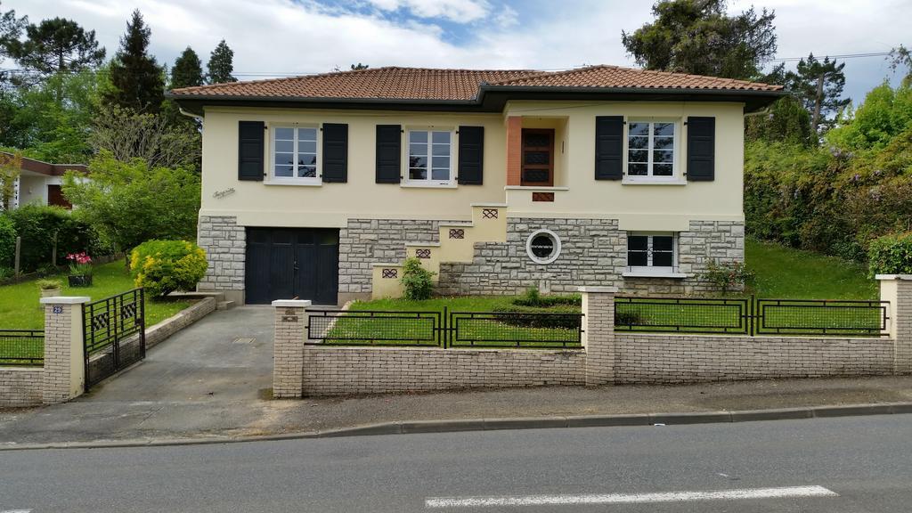 Appartements - Chez Alice Salies-de-Béarn المظهر الخارجي الصورة