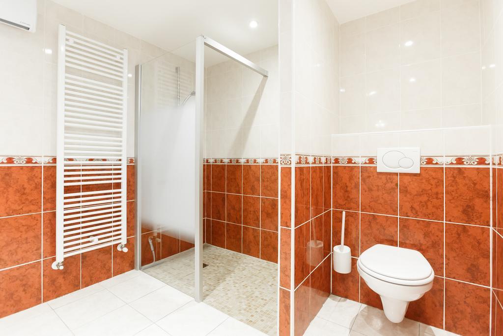 Appartements - Chez Alice Salies-de-Béarn المظهر الخارجي الصورة